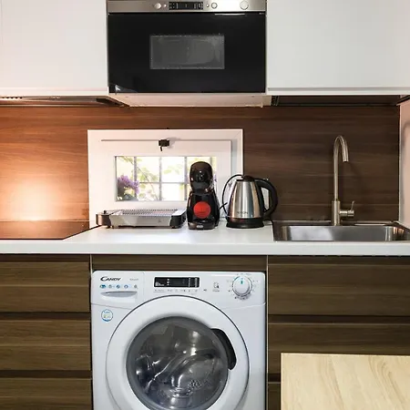 El Palo Beach House, Seaside Detached Duplex 20 Metres From The Beach, Malaga Málaga