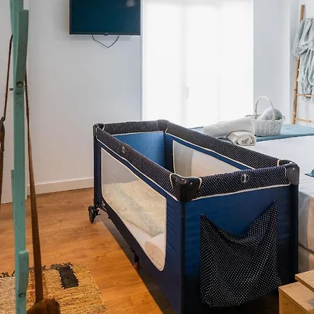 El Palo Beach House, Seaside Detached Duplex 20 Metres From The Beach, Malaga