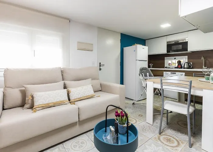 El Palo House, Seaside Detached Duplex 20 Metres From The Beach, * Màlaga